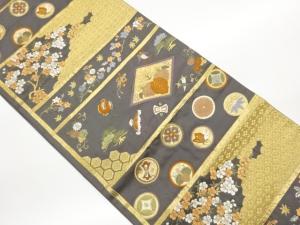 横段に草花・古典柄・宝尽くし模様織出し袋帯